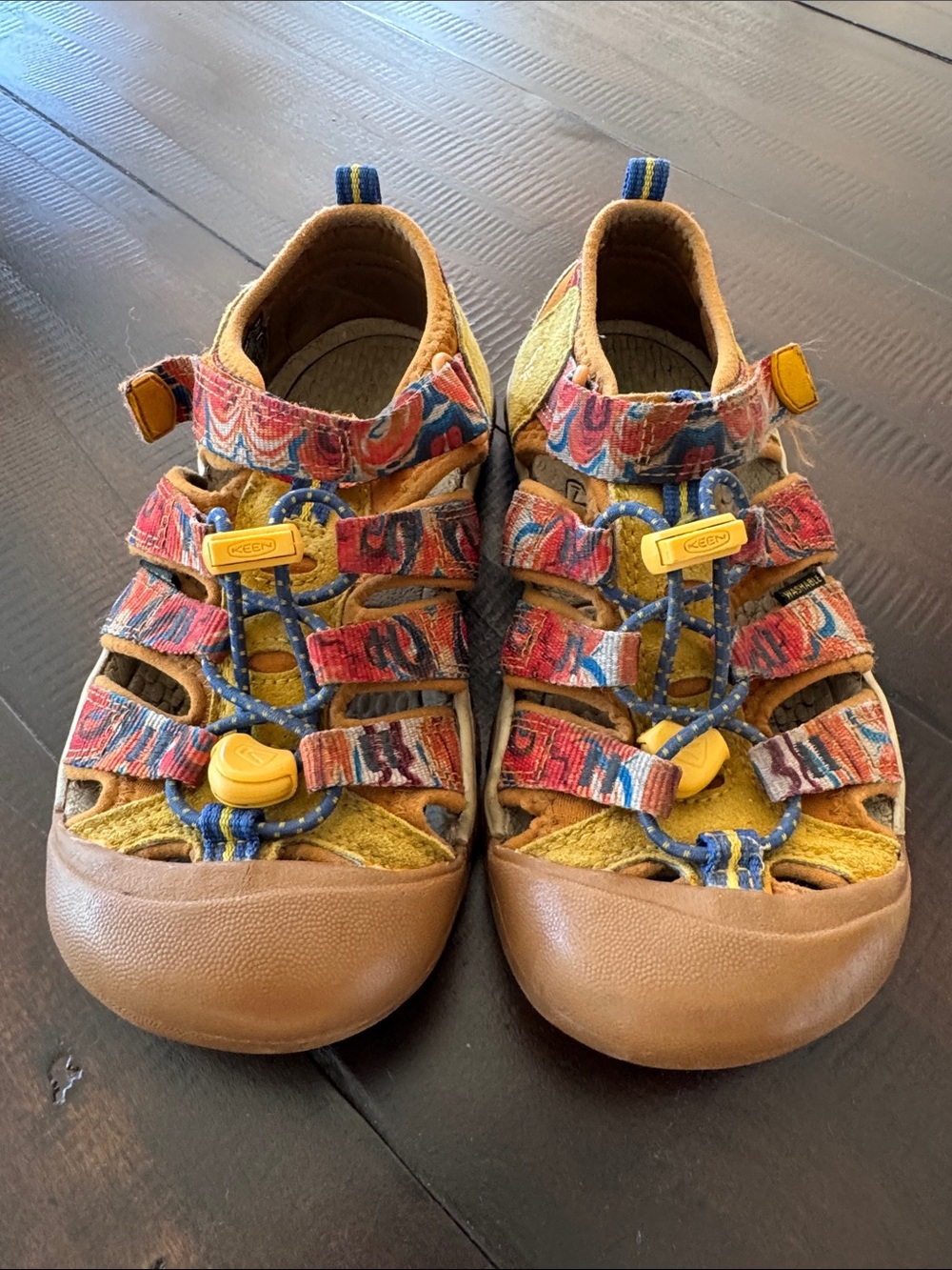 Keen Kids Multicolor Strappy Sandal with Yellow Accents Sz 2